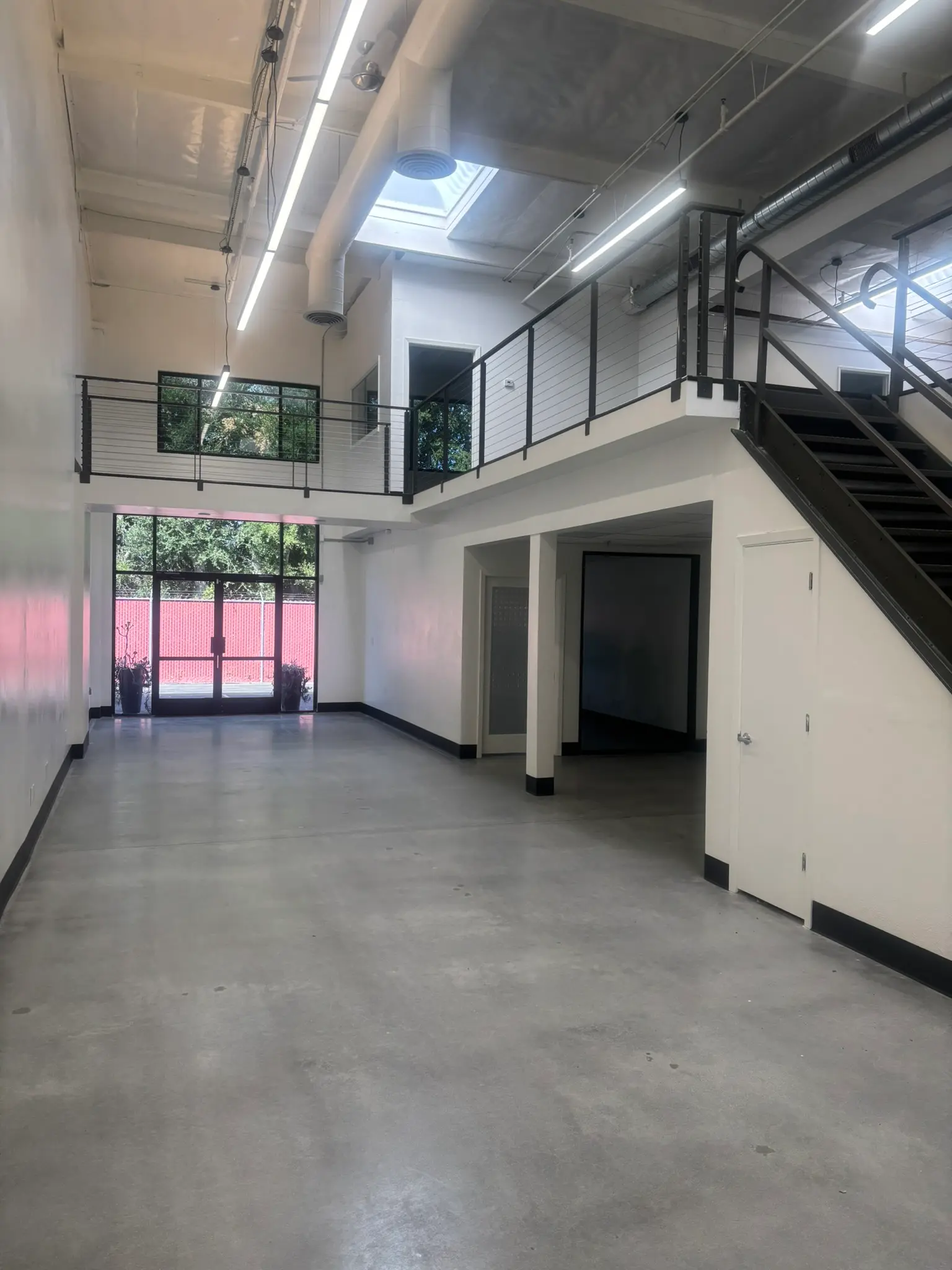 3475 Edison Way Suite K & L - Main View