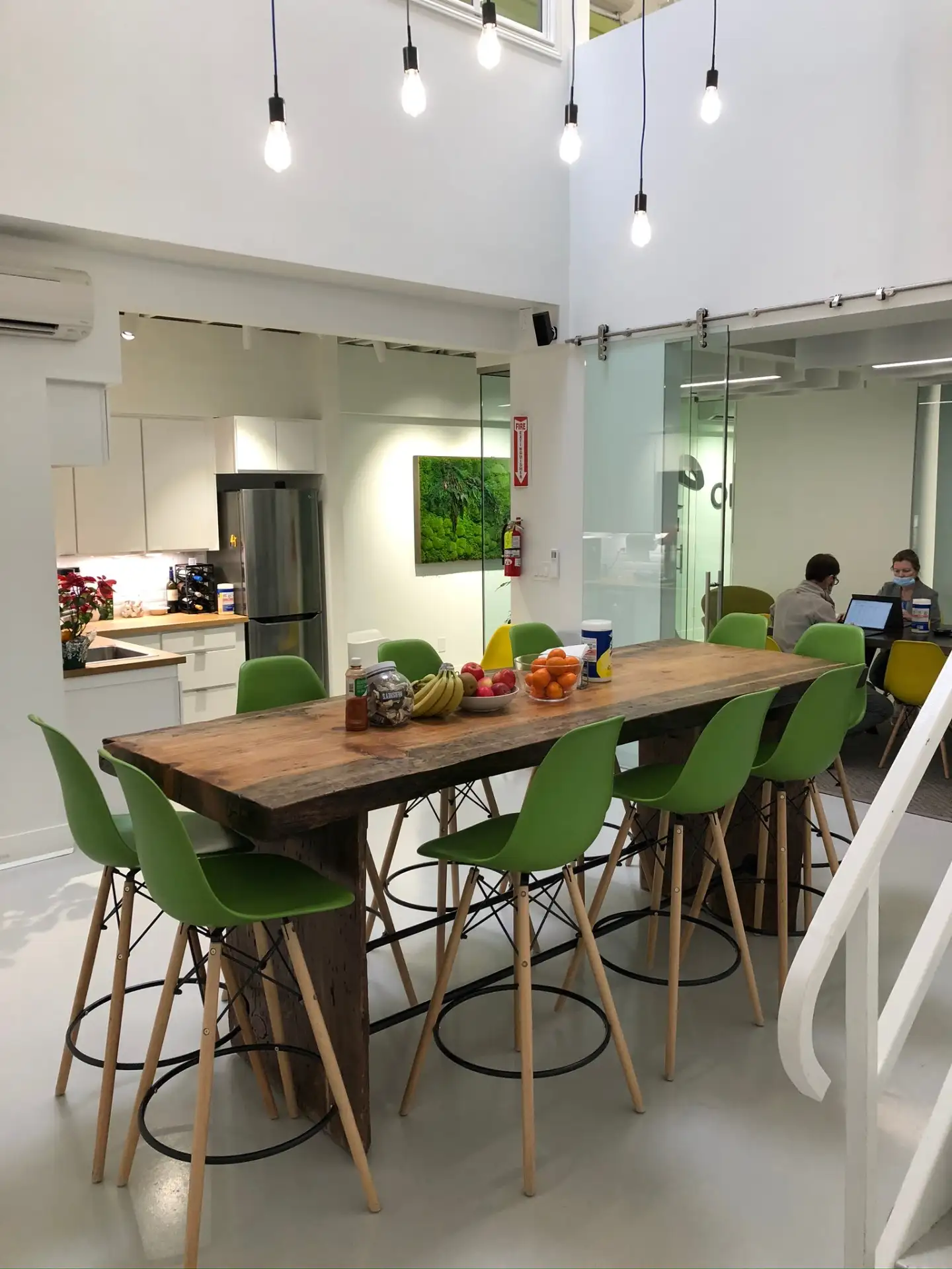 Professional meeting space